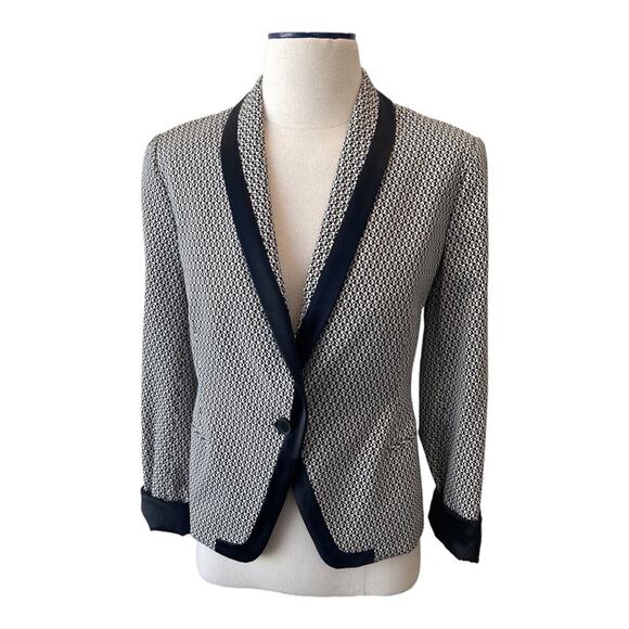 Jason Wu Jackets & Blazers - Jason Wu black and white geometric print blazer Size 4